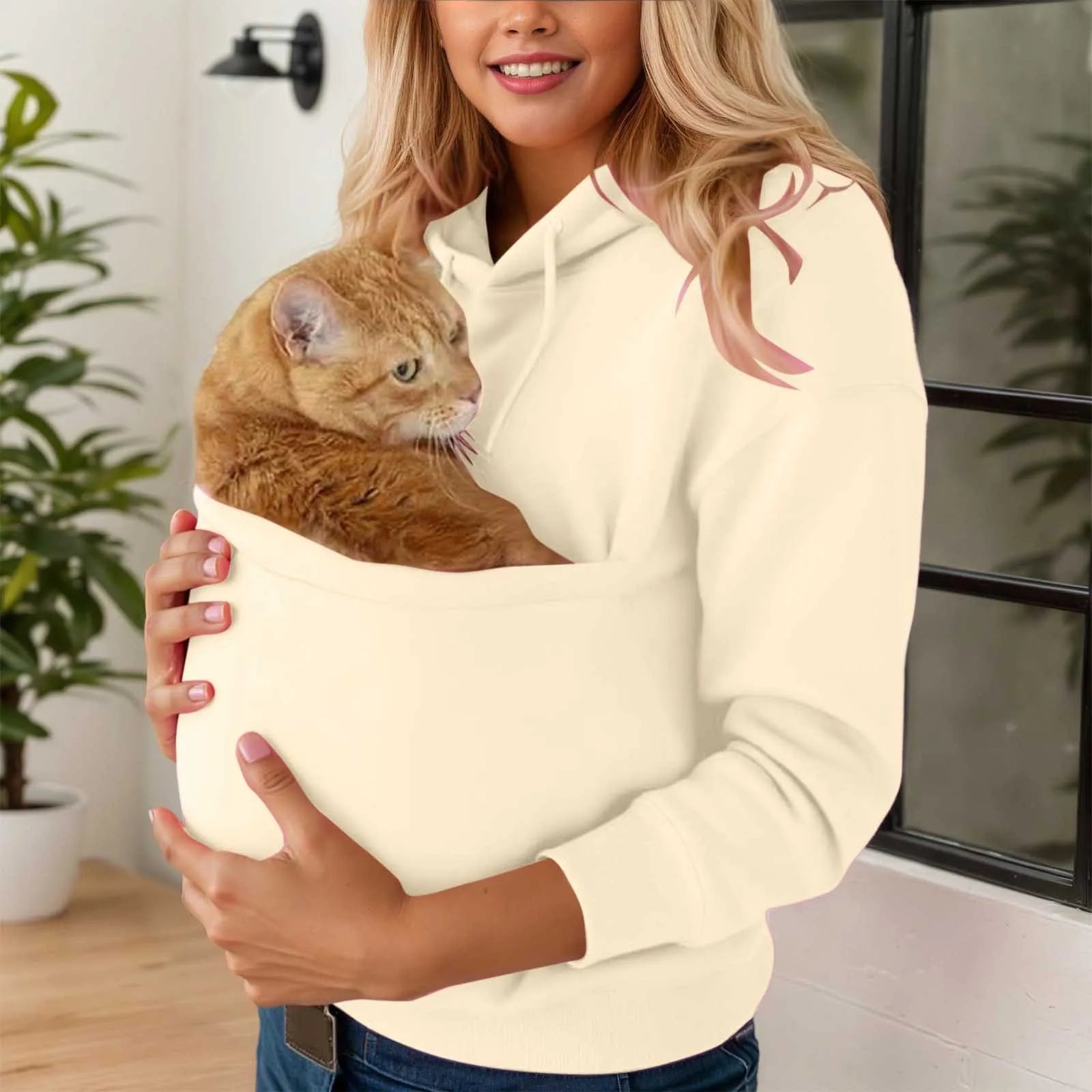 Comfortable cat carrier kangaroo pocket sweatshirt for pet owners to carry their cats easily
