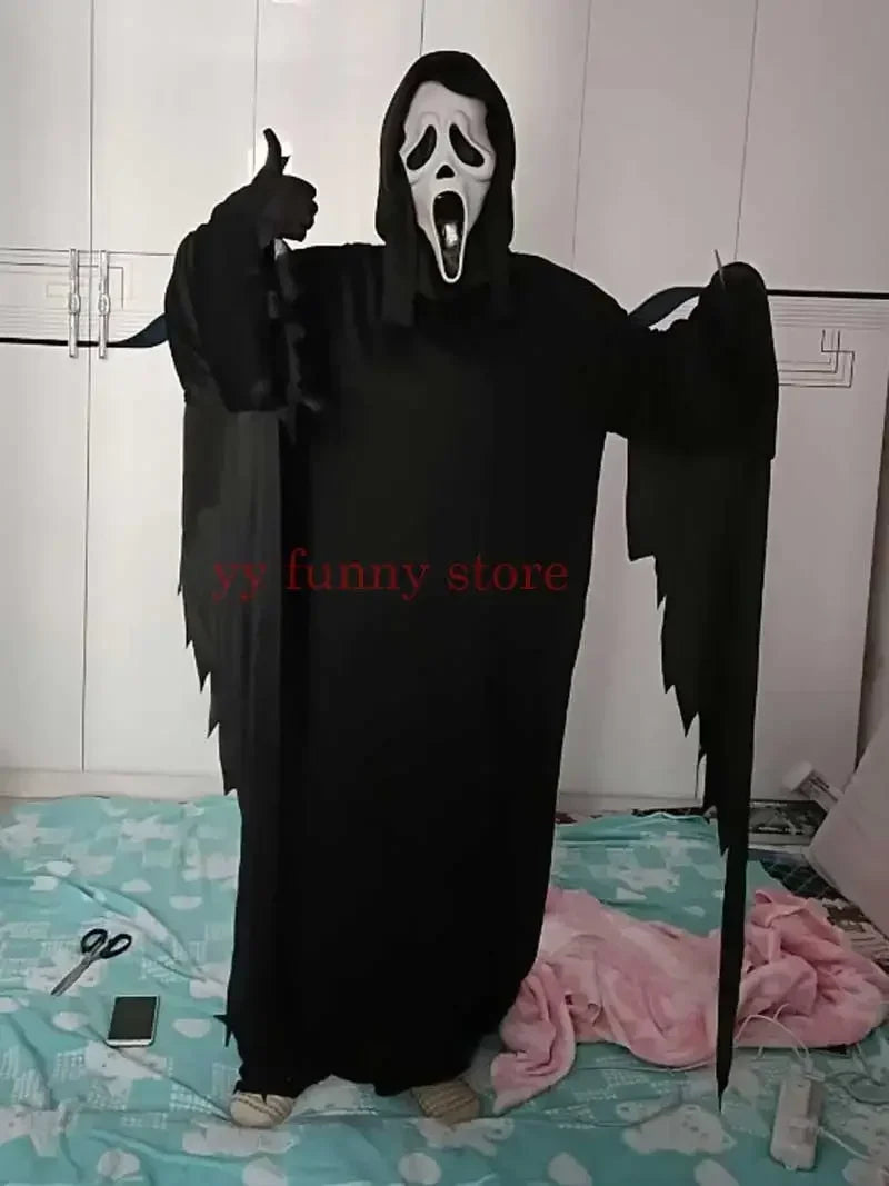 Kids scream costume Halloween 2025 with a spooky mask and flowing black cape for a fun trick-or-treating experience