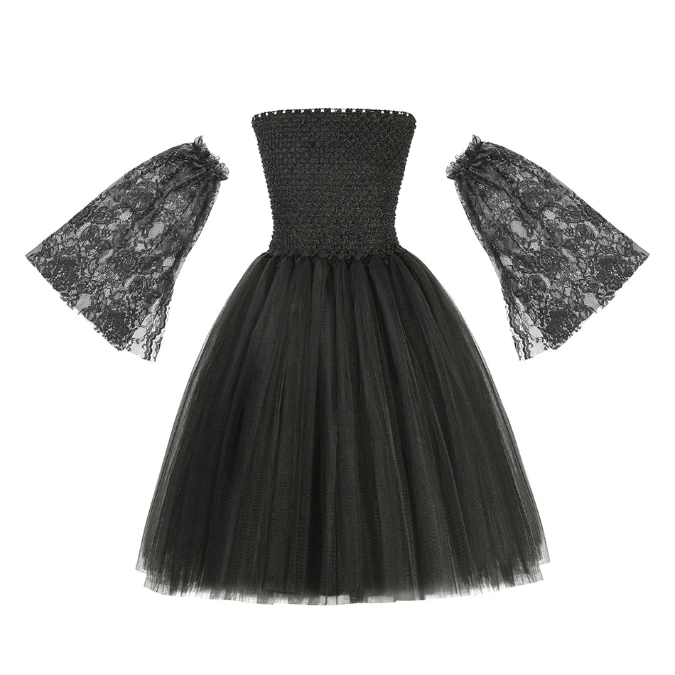 Elegant black Maleficent Halloween costume for girls with lace sleeves and a tulle skirt