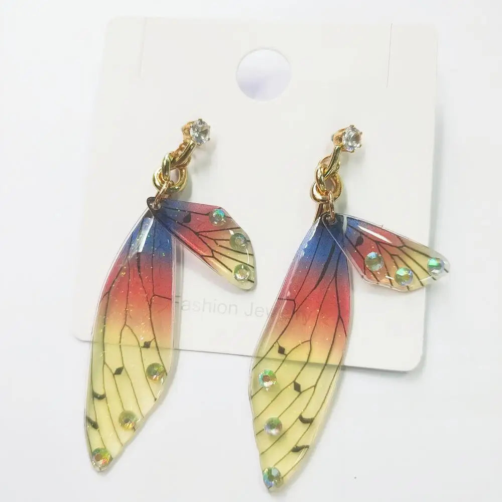 Kochou Shinobu cosplay kimono cardigan paired with vibrant butterfly wing earrings for a stunning look