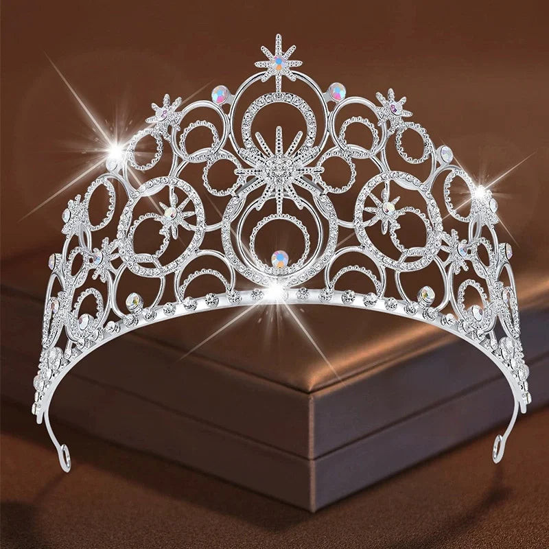 Sparkling silver crown tiara for the Wicked witch Glinda Halloween outfit, featuring intricate designs and rhinestones